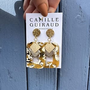 BOUCLES MOUTARDE BEIGE ET DORE